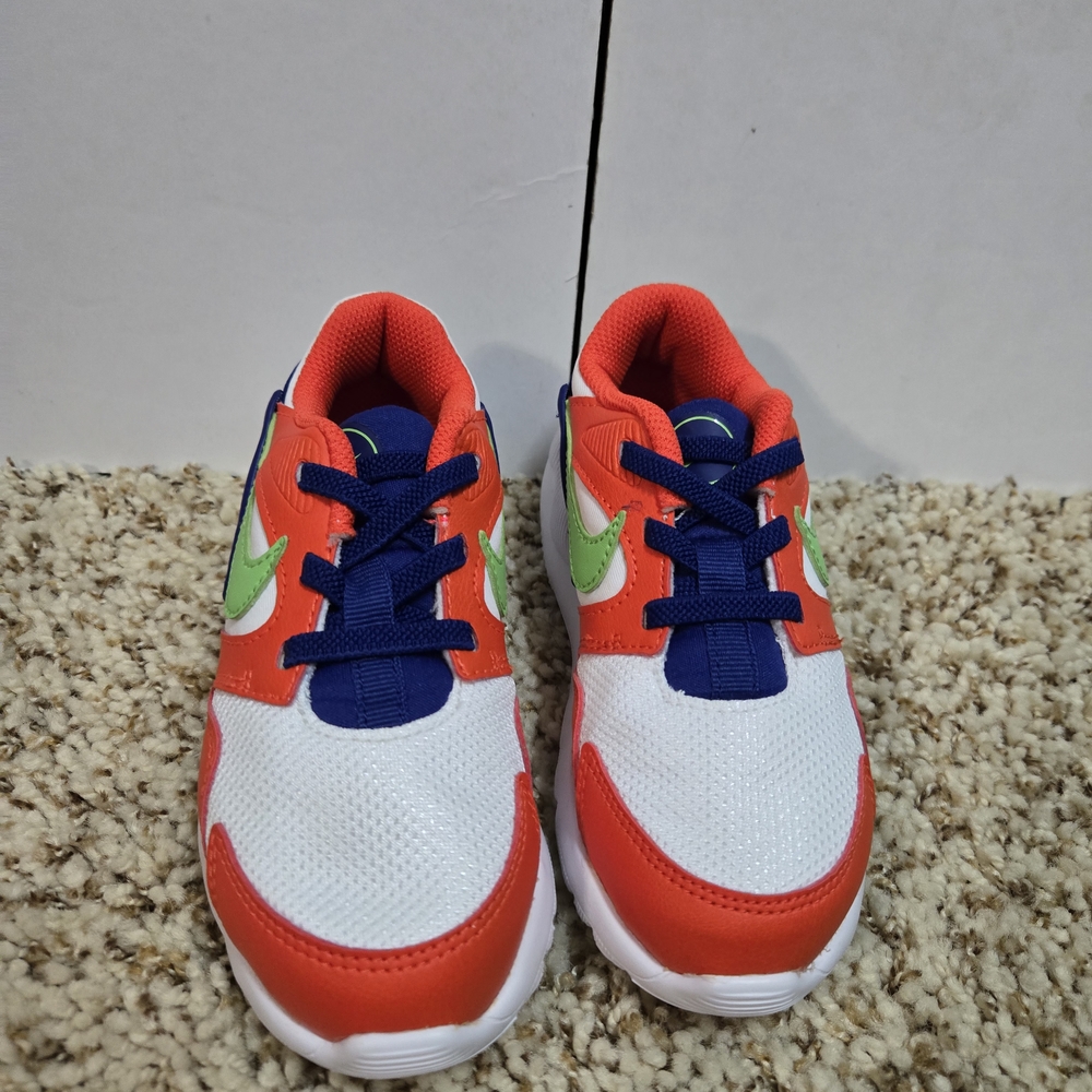 Brand New Kids NIKE sneakers 10c
